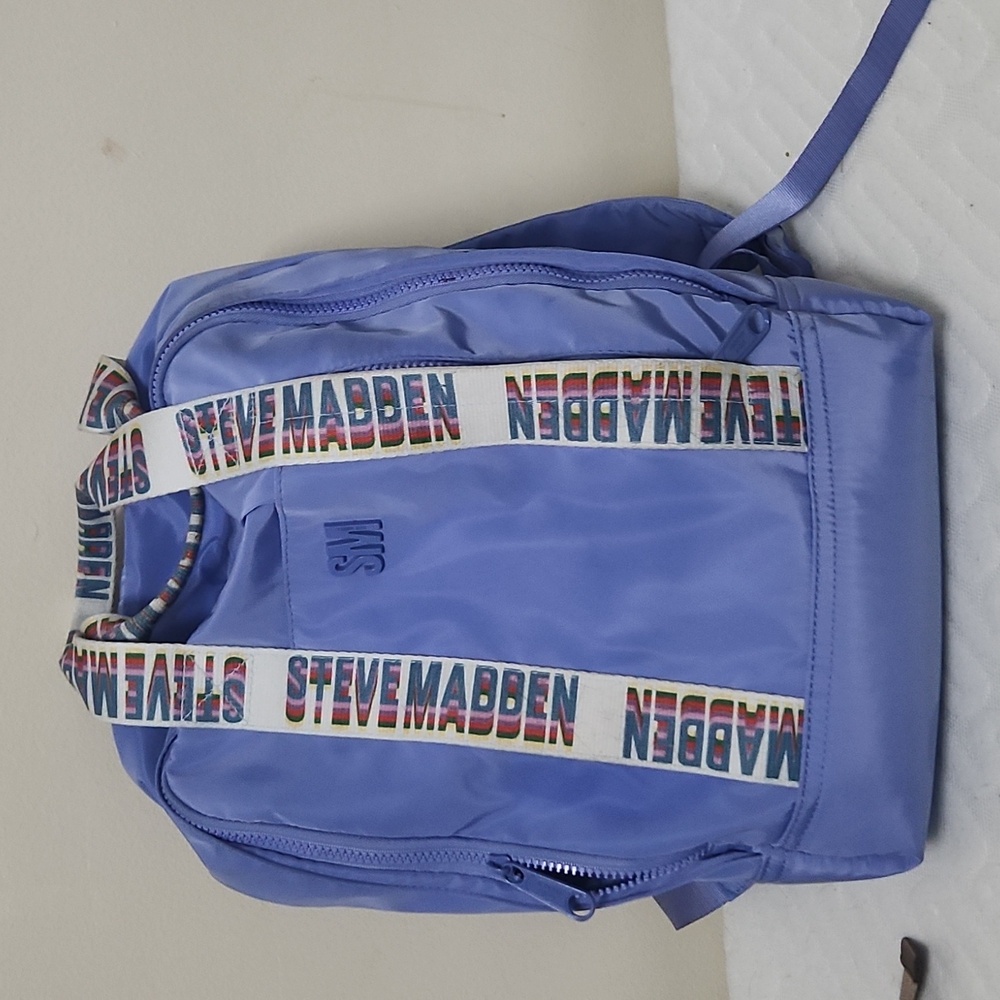 Steve Madden limited edition rainbow logo strap